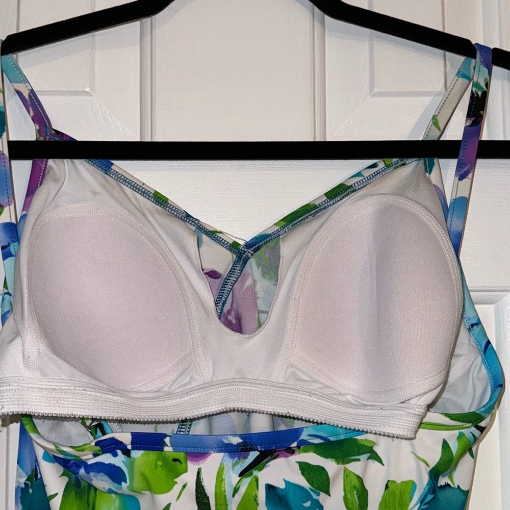 Caribbean Joe Island Supply Co. colorful floral Tankini Swim Top with Ruffle, 14 - Picture 8 of 11